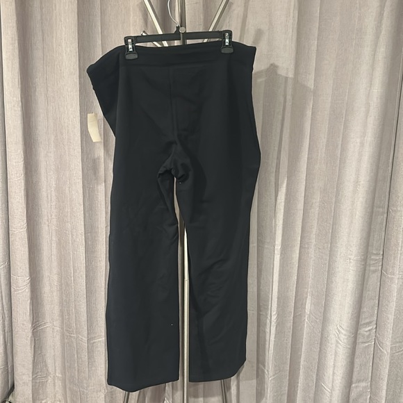 Old Navy Classic Black Joggers NWT - Picture 5 of 5